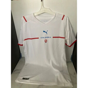 Néw with tags mens Puma‎ Czech Republic Soccer Jersey Sz Small​